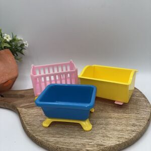 Vintage illco Dollhouse Baby Furniture Lot of 3 Toy Crib Rocker Basinet Preown